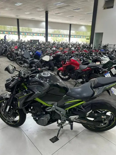 KAWASAKI Z 900 ABS, Foto 6