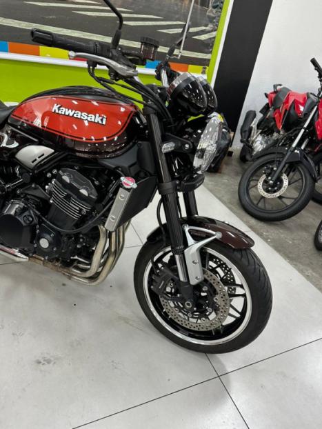 KAWASAKI Z 900 RS, Foto 6