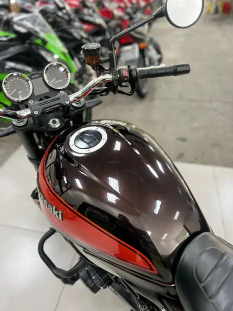 KAWASAKI Z 900 RS, Foto 11