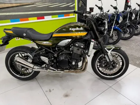 KAWASAKI Z 900 RS, Foto 3