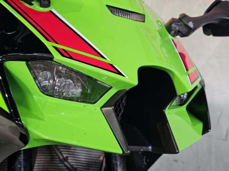KAWASAKI ZX 10 R NINJA, Foto 2
