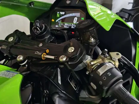 KAWASAKI ZX 10 R NINJA, Foto 18