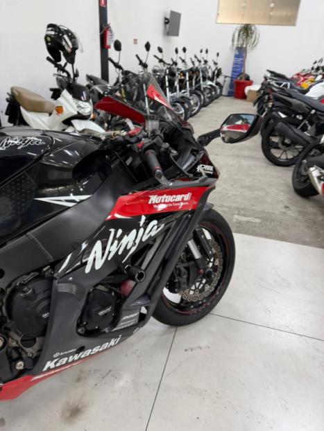 KAWASAKI ZX 10 R NINJA, Foto 4