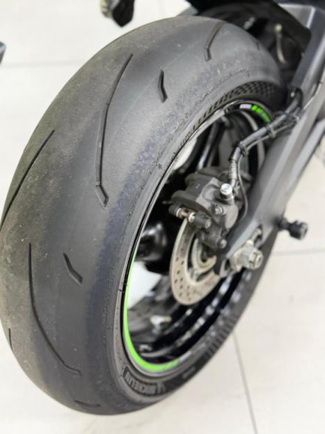 KAWASAKI ZX 10 R NINJA, Foto 7