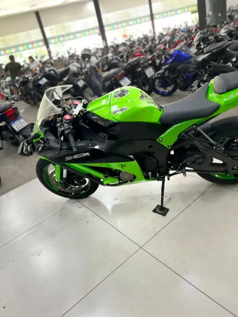 KAWASAKI ZX 10 R NINJA, Foto 8