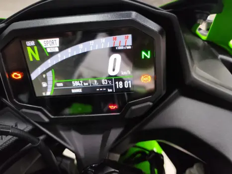 KAWASAKI ZX-4R , Foto 8 KAWASAKI ZX-4R , Foto 8