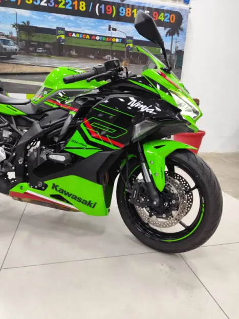 KAWASAKI ZX-4R , Foto 13 KAWASAKI ZX-4R , Foto 13