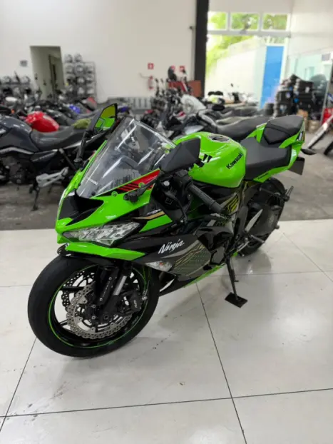 KAWASAKI ZX 6 600, Foto 7