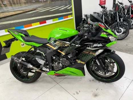 KAWASAKI ZX 6 600, Foto 9