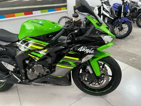 KAWASAKI ZX 6 R 636, Foto 4