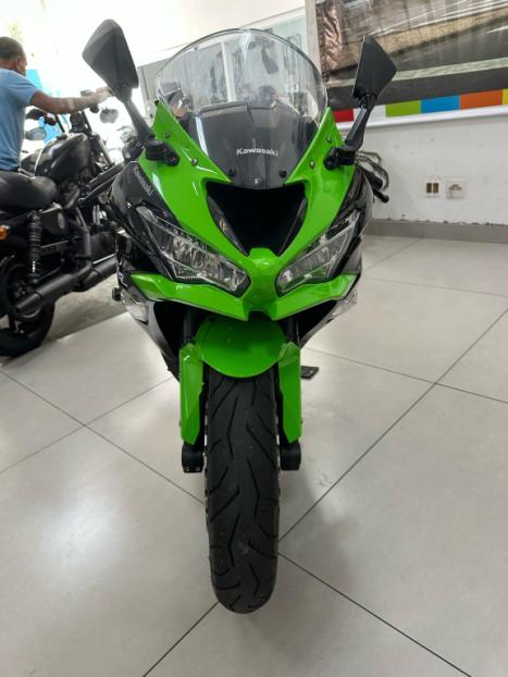 KAWASAKI ZX 6 R 636, Foto 6