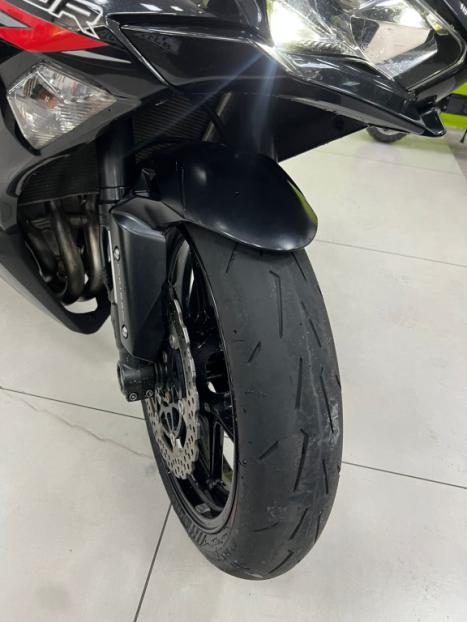 KAWASAKI ZX 6 R 636, Foto 2