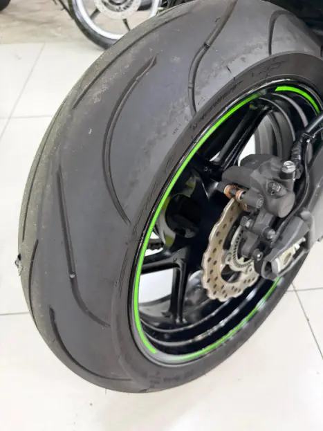 KAWASAKI ZX 6 R 636, Foto 5