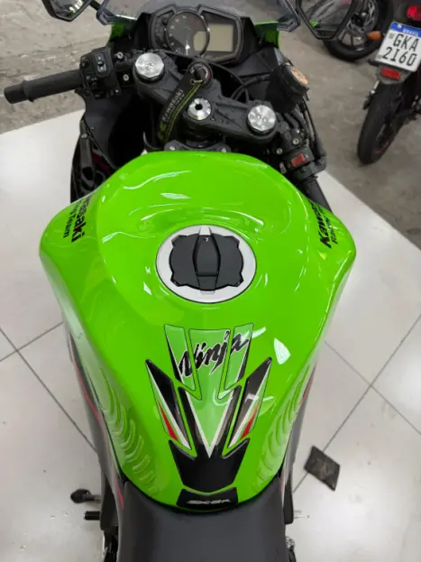 KAWASAKI ZX 6 R 636, Foto 12