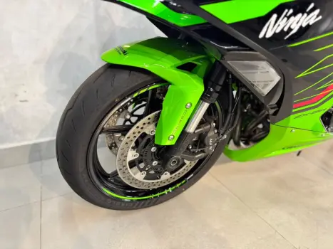 KAWASAKI ZX 6 R 636, Foto 8