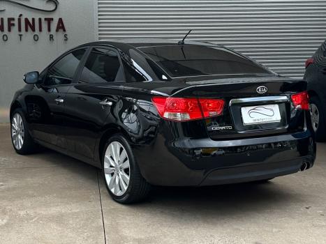 KIA Cerato Sedan 1.6 16V 4P SX2 AUTOMTICO, Foto 2