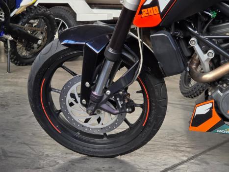 KTM 200 DUKE , Foto 10