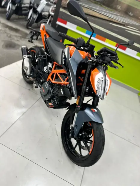 KTM 390 Duke , Foto 6
