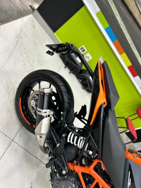KTM 390 Duke , Foto 2