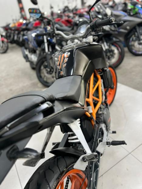 KTM 390 Duke , Foto 8