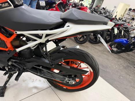 KTM 390 Duke , Foto 8