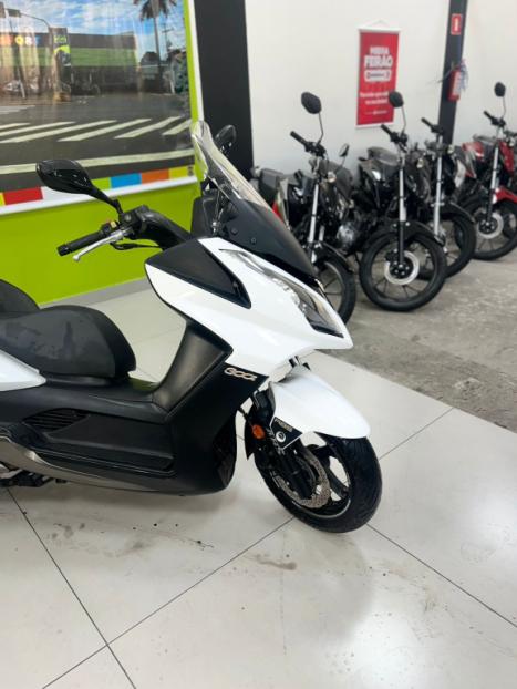 KYMCO Downtown 300i ABS, Foto 3