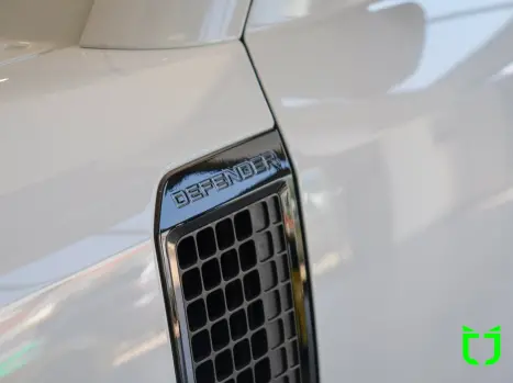 LAND ROVER Defender 110 3.0 24V 4P D300 TURBO DIESEL MHEV HSE 110 AWD AUTOMTICO, Foto 36