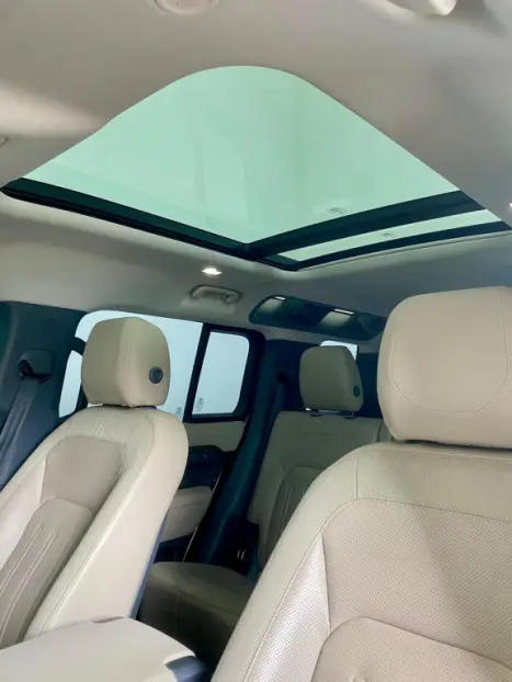 LAND ROVER Defender 110 2.0 16V 4P P300 SE AWD AUTOM�TICO, Foto 10