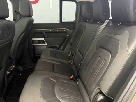 LAND ROVER Defender 110 2.0 16V 4P P300 SE AWD AUTOM�TICO, Foto 16