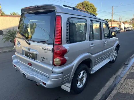 MAHINDRA Scorpio Suv 2.6 4P GLX 4X4 CRDE TURBO DIESEL, Foto 6 MAHINDRA Scorpio Suv 2.6 4P GLX 4X4 CRDE TURBO DIESEL, Foto 6