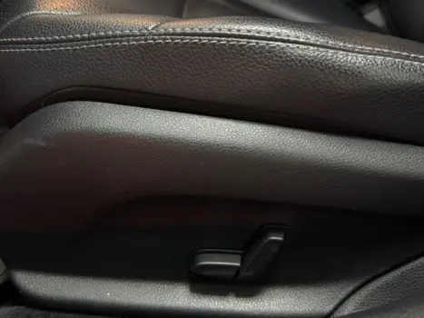 MERCEDES-BENZ C 180 1.6 16V 4P CGI AVANTGARDE TURBO AUTOMTICO, Foto 5