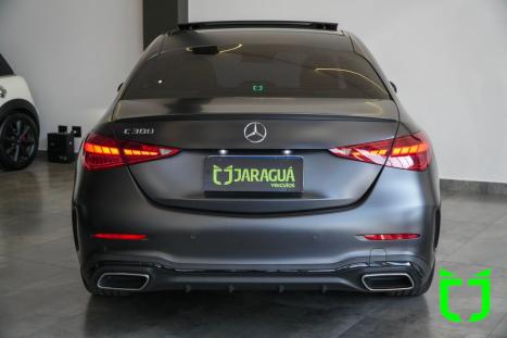 MERCEDES-BENZ C 300 2.0 16V 4P EQ BOOST TURBO H�BRIDO AMG LINE 9G-TRONIC AUTOM�TICO, Foto 6