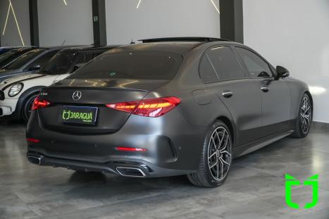 MERCEDES-BENZ C 300 2.0 16V 4P EQ BOOST TURBO H�BRIDO AMG LINE 9G-TRONIC AUTOM�TICO, Foto 7