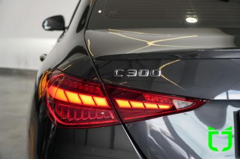 MERCEDES-BENZ C 300 2.0 16V 4P EQ BOOST TURBO H�BRIDO AMG LINE 9G-TRONIC AUTOM�TICO, Foto 8