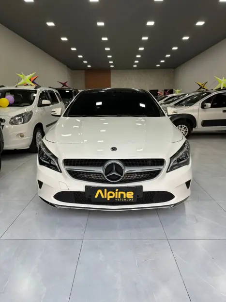 MERCEDES-BENZ CLA 200 1.6 16V 4P CGI 7-G TRONIC DCT AUTOMTICO, Foto 1