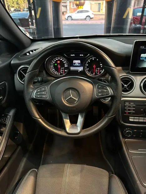 MERCEDES-BENZ CLA 200 1.6 16V 4P CGI 7-G TRONIC DCT AUTOMTICO, Foto 9