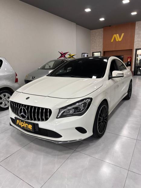 MERCEDES-BENZ CLA 200 1.6 16V 4P CGI 7-G TRONIC AUTOM�TICO DCT, Foto 2