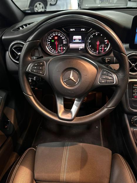 MERCEDES-BENZ CLA 200 1.6 16V 4P CGI 7-G TRONIC AUTOM�TICO DCT, Foto 10