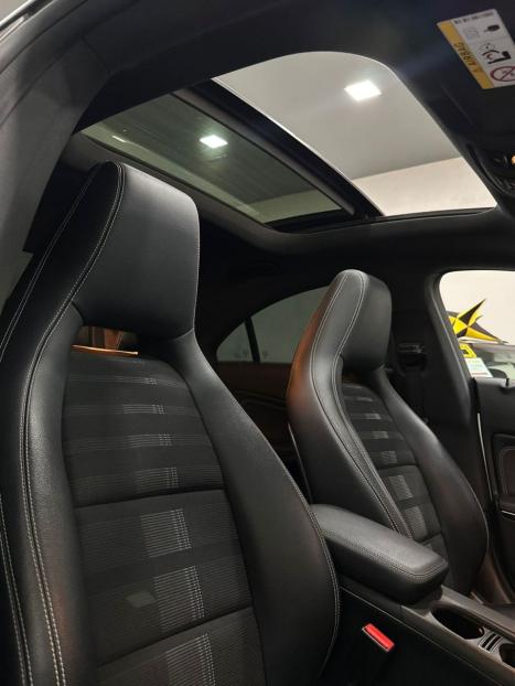 MERCEDES-BENZ CLA 200 1.6 16V 4P CGI 7-G TRONIC AUTOM�TICO DCT, Foto 13