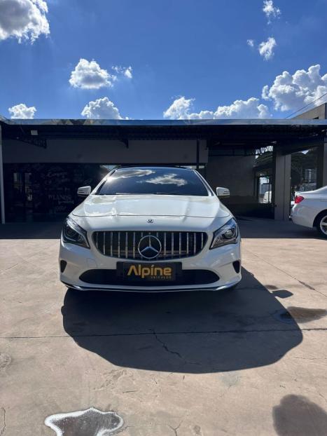 MERCEDES-BENZ CLA 200 1.6 16V 4P CGI 7-G TRONIC AUTOM�TICO DCT, Foto 1