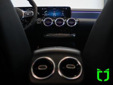 MERCEDES-BENZ CLA 45 AMG 2.0 16V 4P TURBOCHARGED AUTOMTICO, Foto 23