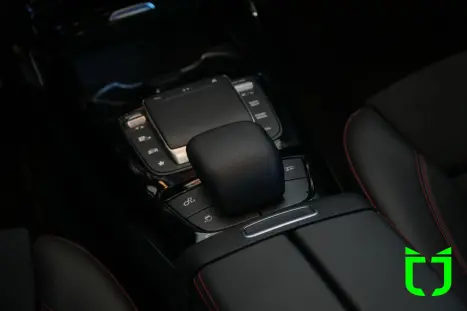 MERCEDES-BENZ CLA 45 AMG 2.0 16V 4P TURBOCHARGED AUTOMÁTICO, Foto 23