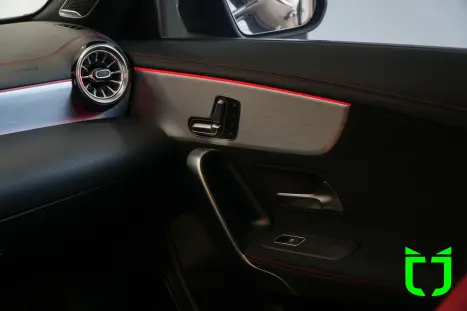 MERCEDES-BENZ CLA 45 AMG 2.0 16V 4P TURBOCHARGED AUTOMÁTICO, Foto 24