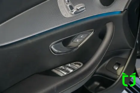 MERCEDES-BENZ E 300 2.0 16V 4P AVANTGARDE 9G-TRONIC AUTOMÁTICO, Foto 20 MERCEDES-BENZ E 300 2.0 16V 4P AVANTGARDE 9G-TRONIC AUTOMÁTICO, Foto 20