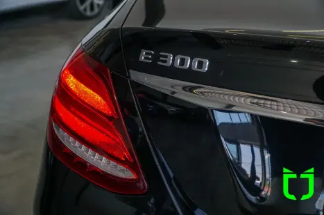 MERCEDES-BENZ E 300 2.0 16V 4P AVANTGARDE 9G-TRONIC AUTOMÁTICO, Foto 35 MERCEDES-BENZ E 300 2.0 16V 4P AVANTGARDE 9G-TRONIC AUTOMÁTICO, Foto 35