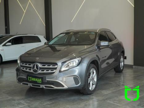 MERCEDES-BENZ GLA 200 1.6 16V 4P FLEX CGI STYLE TURBO AUTOMTICO, Foto 3