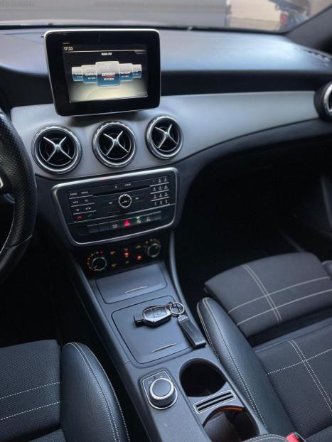 MERCEDES-BENZ GLA 200 1.6 16V 4P CGI ADVANCE TURBO AUTOMTICO, Foto 13