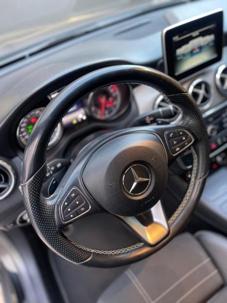 MERCEDES-BENZ GLA 200 1.6 16V 4P CGI ADVANCE TURBO AUTOMTICO, Foto 18