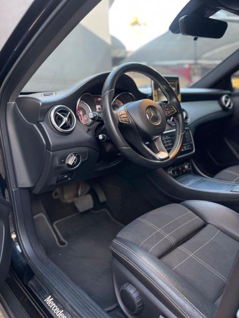 MERCEDES-BENZ GLA 200 1.6 16V 4P CGI ADVANCE TURBO AUTOMTICO, Foto 24