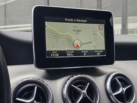 MERCEDES-BENZ GLA 200 1.6 16V 4P FLEX CGI NIGHT TURBO AUTOMTICO, Foto 5